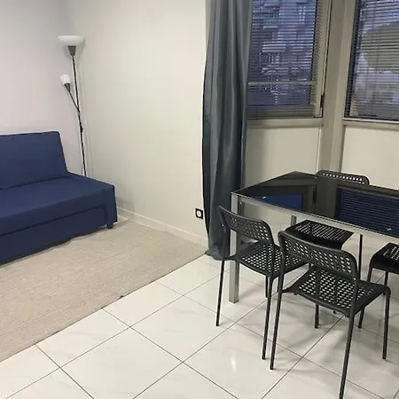 Superbe Appartement Avec Terrasse 2 Chambres, 4 A 5 Couchages Piscine, A Deux Pas Des Plages Et De La Croisette